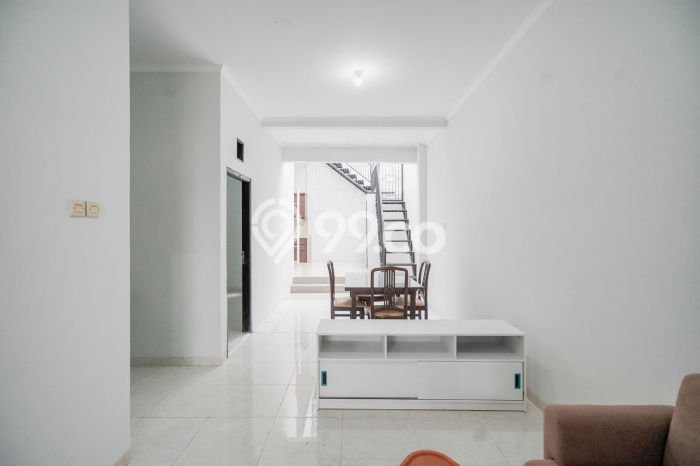 Rumah Strategis Modern Lb 150m2 di Jatisampurna, Bekasi Rumah Strategis Modern Lb 150m2 di Jatisampurna, Bekasi