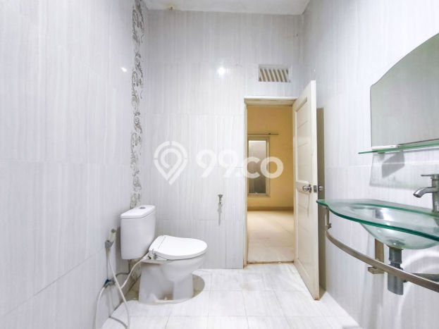 Jual Rumah Eksklusif 4 KT di Bintaro, Tangerang Selatan Jual Rumah Eksklusif 4 KT di Bintaro, Tangerang Selatan