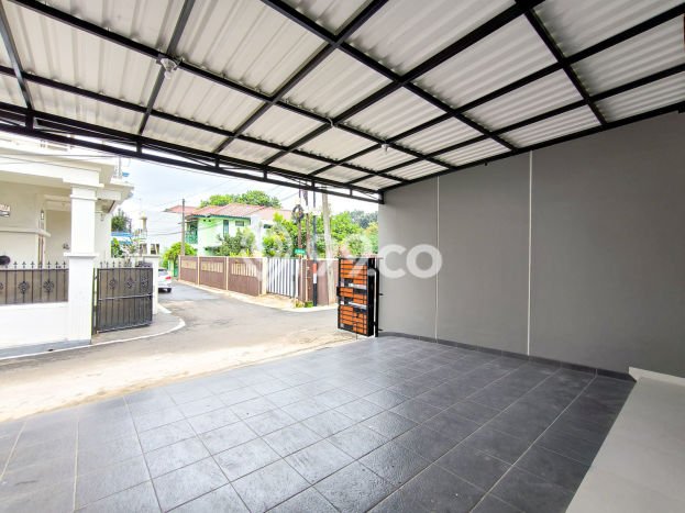 Rumah Modern Minimalis 3 KT Siap Huni di Ciracas Rumah Modern Minimalis 3 KT Siap Huni di Ciracas