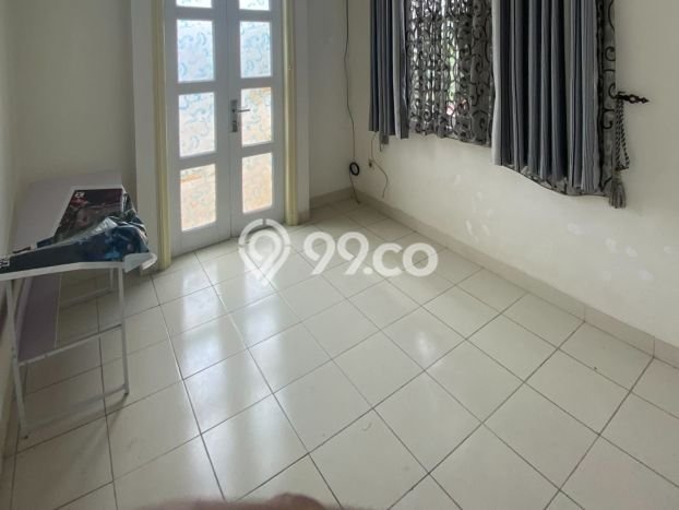 Dijual Hunian Rumah Terawat 2 Kamar di Kota Wisata, Jakarta Timur Dijual Hunian Rumah Terawat 2 Kamar di Kota Wisata, Jakarta Timur