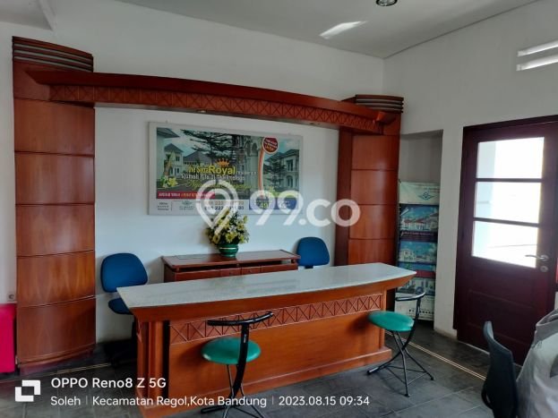 Rumah di Regol, Bandung, LT 198m² Bangunan 250m² - JUAL CEPAT! Rumah di Regol, Bandung, LT 198m² Bangunan 250m² - JUAL CEPAT!