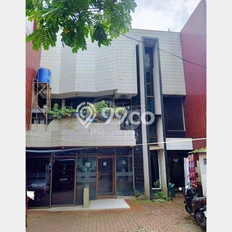Komersial Dijual di Sukun LT 189m2, LB 378m2 untuk Investasi Komersial Dijual di Sukun LT 189m2, LB 378m2 untuk Investasi