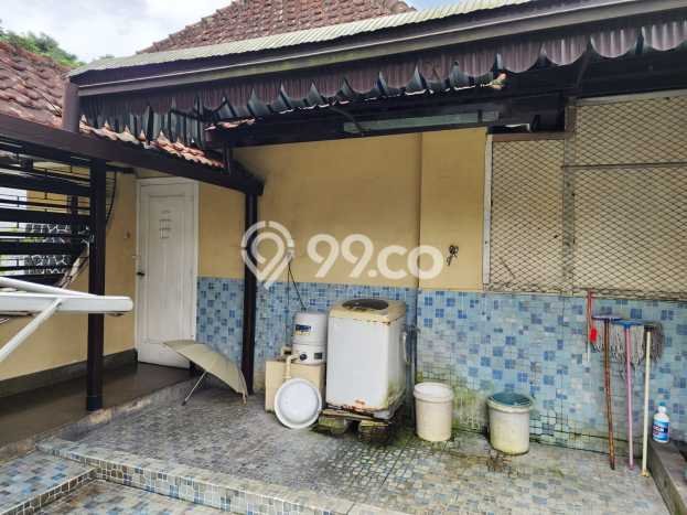 HOT LISTING! Rumah Ready Stock di Klojen, Malang, LT 546m² LB 250m² HOT LISTING! Rumah Ready Stock di Klojen, Malang, LT 546m² LB 250m²