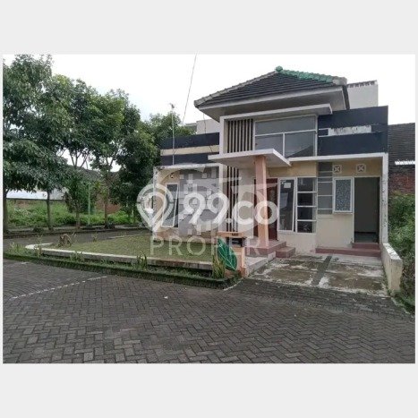 For Sale Rumah 2 Kamar Lokasi Ideal Nyaman dan Strategis di Junrejo For Sale Rumah 2 Kamar Lokasi Ideal Nyaman dan Strategis di Junrejo