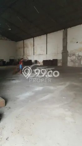 Untuk Dijual Gudang di Semampir Surabaya LT 4000m2 / LB 3000m2 Untuk Dijual Gudang di Semampir Surabaya LT 4000m2 / LB 3000m2