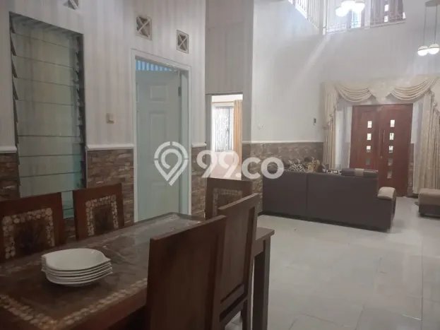Dijual Kost di Kawasan Lowokwaru, Malang, Spesifikasi 10 KT, 6 KM, 420m2 Dijual Kost di Kawasan Lowokwaru, Malang, Spesifikasi 10 KT, 6 KM, 420m2