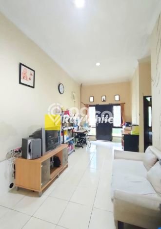 Jual Rumah Luas Megah Dengan View Eksklusif di Geger Kalong, Bandung Jual Rumah Luas Megah Dengan View Eksklusif di Geger Kalong, Bandung