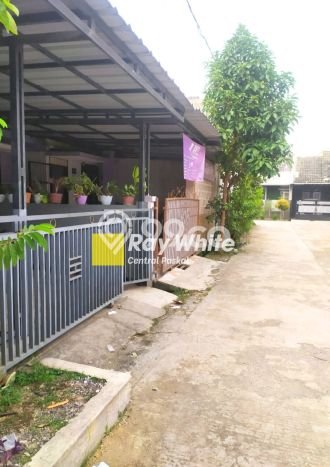 Rumah Luas Asri 2 KT Siap Huni di Kopo Bandung Rumah Luas Asri 2 KT Siap Huni di Kopo Bandung