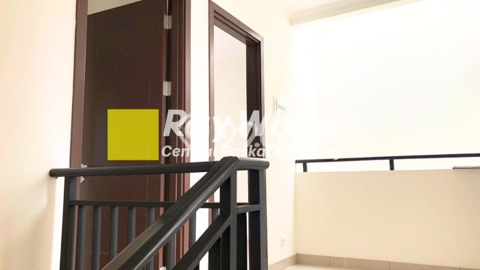 Rumah Elit Modern Tanpa Renovasi di Gede Bage Bandung Rumah Elit Modern Tanpa Renovasi di Gede Bage Bandung
