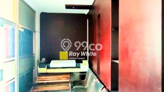 Ruko Dijual di Bandung LT 70m2 & LB 160m2 Lokasi Terbaik! Ruko Dijual di Bandung LT 70m2 & LB 160m2 Lokasi Terbaik!