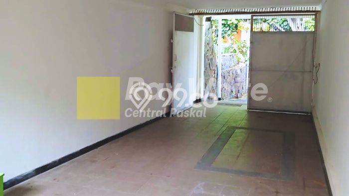 Hunian Mewah LB 300m2 Siap Huni Desain Elegan di Sumurbandung, Bandung Hunian Mewah LB 300m2 Siap Huni Desain Elegan di Sumurbandung, Bandung