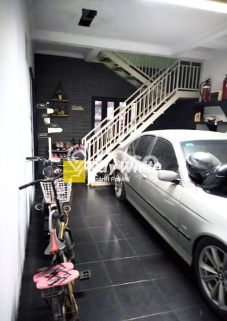 Rumah Modern Cantik 4 Kamar Bisa Langsung Pindah di Buah Batu Rumah Modern Cantik 4 Kamar Bisa Langsung Pindah di Buah Batu