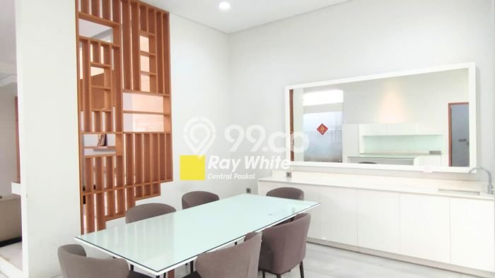 Rumah Luxury Modern Siap Huni di mekar wangi Bandung Rumah Luxury Modern Siap Huni di mekar wangi Bandung