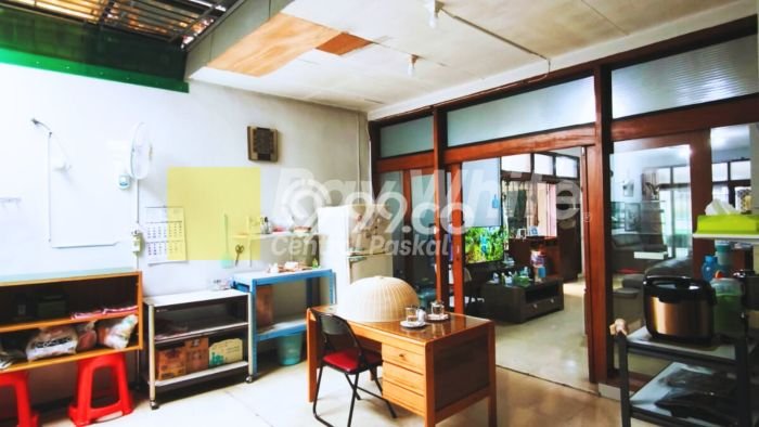 Rumah Elit Modern Tanpa Renovasi di Bandung Kota Bandung Rumah Elit Modern Tanpa Renovasi di Bandung Kota Bandung