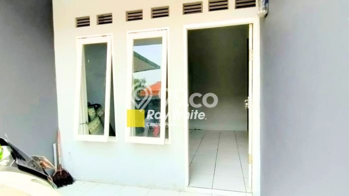 Rumah Modern Cantik 2 KT Bisa Langsung Pindah di Cibiru Rumah Modern Cantik 2 KT Bisa Langsung Pindah di Cibiru