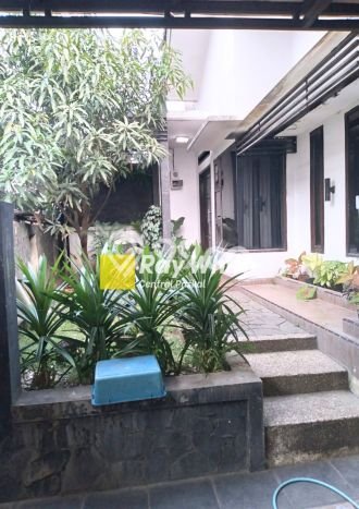 Rumah Modern Cantik 4 Kamar Bisa Langsung Pindah di Buah Batu Rumah Modern Cantik 4 Kamar Bisa Langsung Pindah di Buah Batu