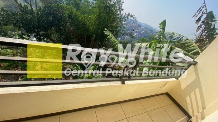 Hunian Nyaman Asri 3 KT Siap Pakai di Cipaku Bandung Hunian Nyaman Asri 3 KT Siap Pakai di Cipaku Bandung