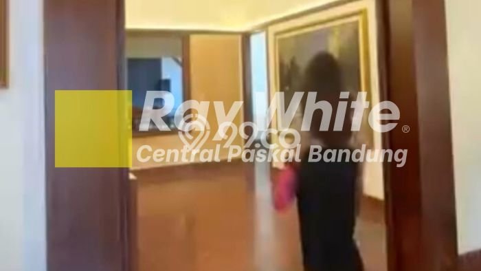 Unit Komersial Tersedia di Pajajaran Spesifikasi LB 450m2 Unit Komersial Tersedia di Pajajaran Spesifikasi LB 450m2