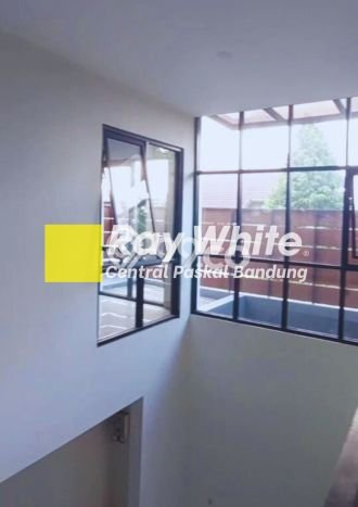 Rumah Luas Asri 4 KT Siap Pakai di Holis Cigondewah Bandung Rumah Luas Asri 4 KT Siap Pakai di Holis Cigondewah Bandung