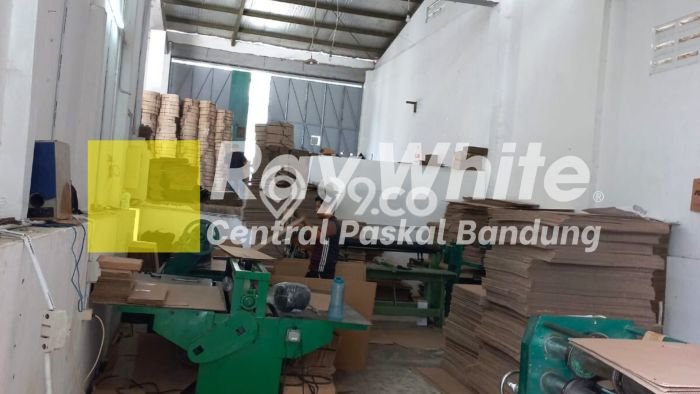 Lokasi Strategis! Dijual Pabrik Bisnis di Kutawaringin, Bandung Kondisi Baik Lokasi Strategis! Dijual Pabrik Bisnis di Kutawaringin, Bandung Kondisi Baik