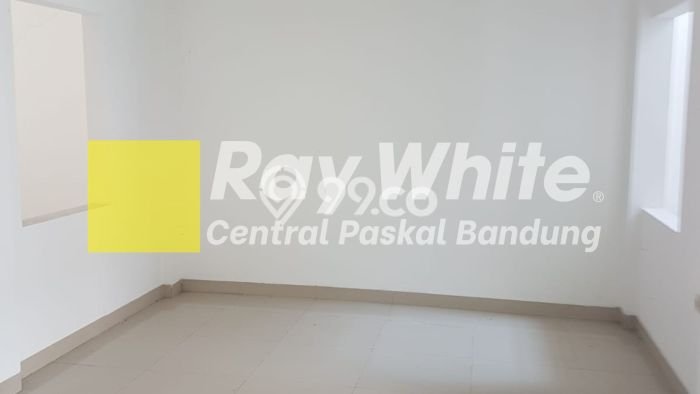Dijual Hunian Rumah Terawat 3 Kamar di Setra Duta, Bandung Dijual Hunian Rumah Terawat 3 Kamar di Setra Duta, Bandung