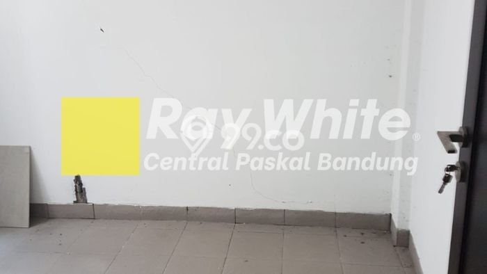 Dijual Hunian Rumah Terawat 3 Kamar di Setra Duta, Bandung Dijual Hunian Rumah Terawat 3 Kamar di Setra Duta, Bandung