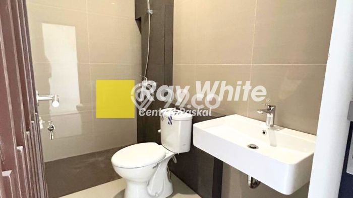 Dijual Rumah Mewah Elegan Dengan View Cantik di Turangga, Bandung Dijual Rumah Mewah Elegan Dengan View Cantik di Turangga, Bandung