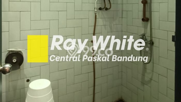 Rumah Elit Modern Siap Huni di Gatot Subroto Bandung Rumah Elit Modern Siap Huni di Gatot Subroto Bandung