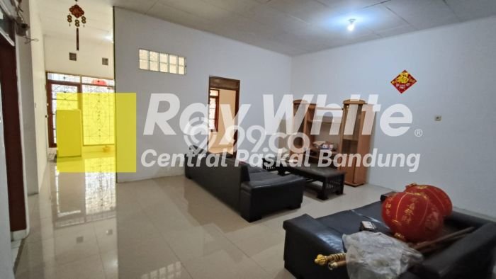 For Sale Hunian Rumah Nyaman 3 KT di Taman Kopo Indah, Bandung For Sale Hunian Rumah Nyaman 3 KT di Taman Kopo Indah, Bandung