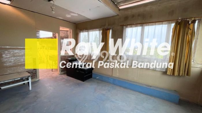 Jual Rumah Eksklusif 3 KT di Kota Baru Parahyangan, Bandung Jual Rumah Eksklusif 3 KT di Kota Baru Parahyangan, Bandung