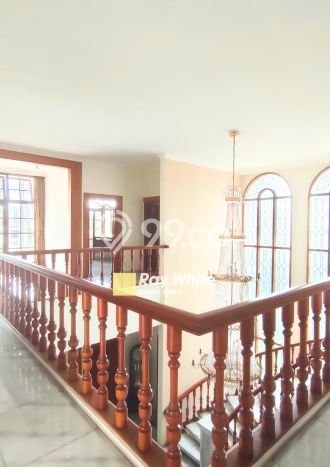 Rumah Luxury Modern Siap Huni di Cipaganti Bandung Rumah Luxury Modern Siap Huni di Cipaganti Bandung