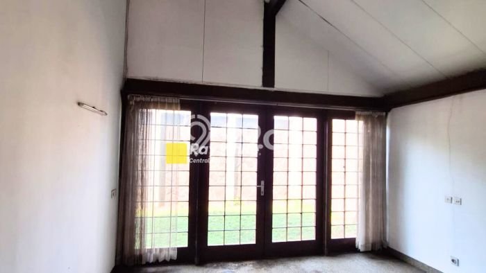 Unit Komersial Tersedia di Setiabudi Spesifikasi LB 800m2 Unit Komersial Tersedia di Setiabudi Spesifikasi LB 800m2
