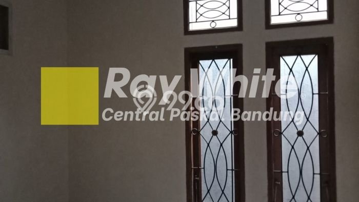 Rumah Disewakan Bandung LT 330m2 LB 270m2 Area Hegarmanah Rumah Disewakan Bandung LT 330m2 LB 270m2 Area Hegarmanah