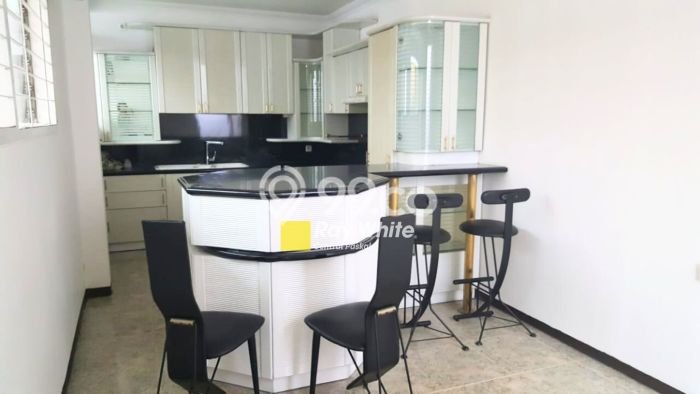 Jual Rumah Luas Megah Dengan View Cantik di Setra Sari, Bandung Jual Rumah Luas Megah Dengan View Cantik di Setra Sari, Bandung