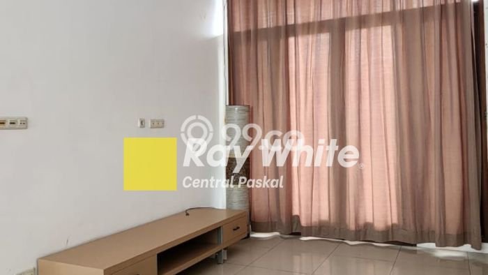 Rumah Disewakan Bandung LT 170m2 LB 165m2 Area Setra Murni Rumah Disewakan Bandung LT 170m2 LB 165m2 Area Setra Murni
