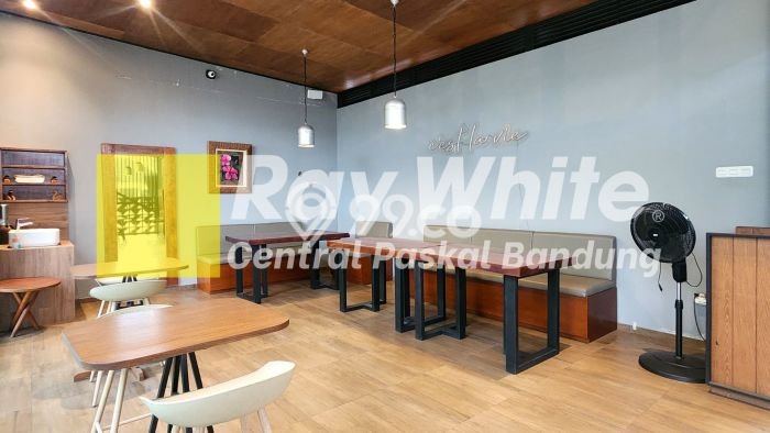 Unit Komersial Tersedia di Dago Spesifikasi LB 500m2 Unit Komersial Tersedia di Dago Spesifikasi LB 500m2
