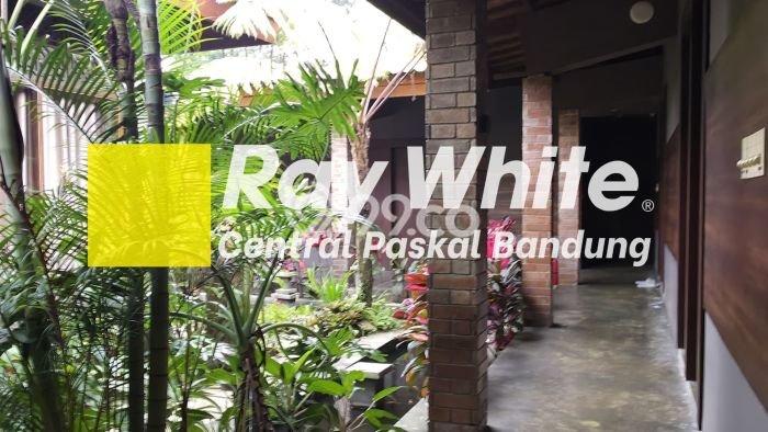 Komersial Dijual di Sukajadi LT 1219m2, LB 700m2 Solusi Investasi Cerdas Komersial Dijual di Sukajadi LT 1219m2, LB 700m2 Solusi Investasi Cerdas