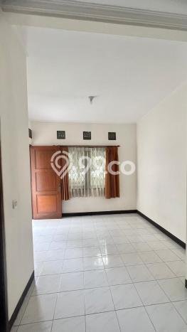 Rumah Sewa Bandung LT 238m2 LB 168m2 Kawasan Setra Duta Rumah Sewa Bandung LT 238m2 LB 168m2 Kawasan Setra Duta
