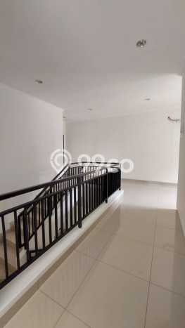 Ready to Use! Premium House LT 162m2 Desain Modern di Summarecon Bandung Ready to Use! Premium House LT 162m2 Desain Modern di Summarecon Bandung