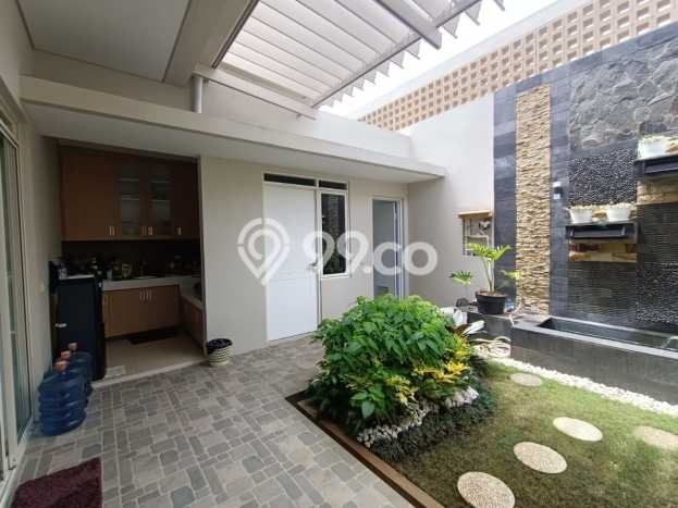 Rumah Elit Modern Siap Huni di Kota Baru Parahyangan Bandung Rumah Elit Modern Siap Huni di Kota Baru Parahyangan Bandung