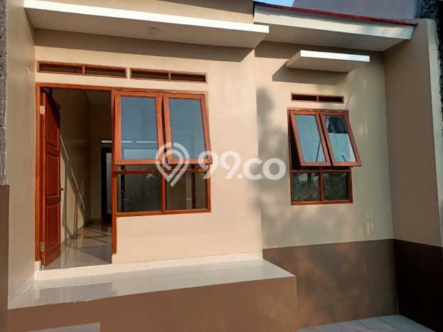 For Sale Hunian Rumah Nyaman 3 Kamar di Sariwangi, Bandung For Sale Hunian Rumah Nyaman 3 Kamar di Sariwangi, Bandung