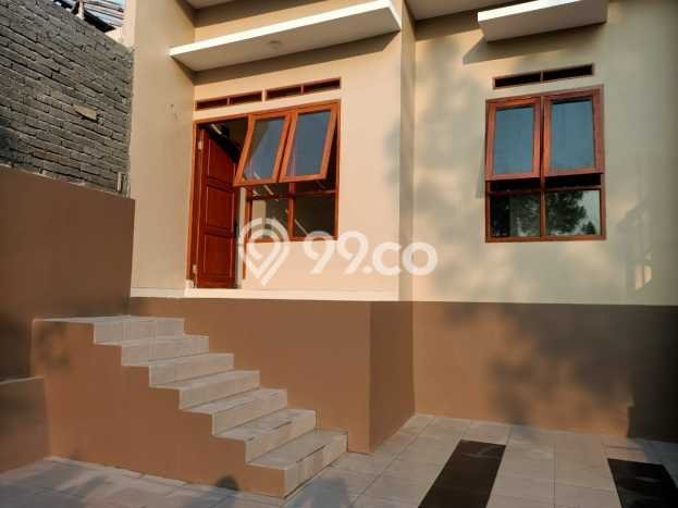 For Sale Hunian Rumah Nyaman 3 Kamar di Sariwangi, Bandung For Sale Hunian Rumah Nyaman 3 Kamar di Sariwangi, Bandung