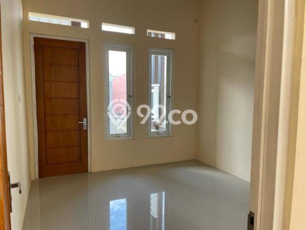 Rumah Luxury Modern Tanpa Renovasi di Cikutra Bandung Rumah Luxury Modern Tanpa Renovasi di Cikutra Bandung