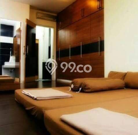 PENAWARAN TERBAIK! Rumah Strategis area Coblong, Luas 550m2m² Bangunan 180m2m² PENAWARAN TERBAIK! Rumah Strategis area Coblong, Luas 550m2m² Bangunan 180m2m²
