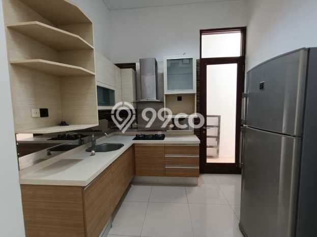 Rumah kawasan Sukasari, 4 KT, Pemandangan Indah, LT 165m2m² Bangunan 160m2m² Rumah kawasan Sukasari, 4 KT, Pemandangan Indah, LT 165m2m² Bangunan 160m2m²