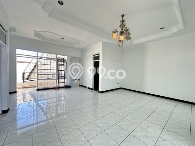 Dijual Rumah Eksklusif 4 KT di Taman Kopo Indah, Bandung Dijual Rumah Eksklusif 4 KT di Taman Kopo Indah, Bandung
