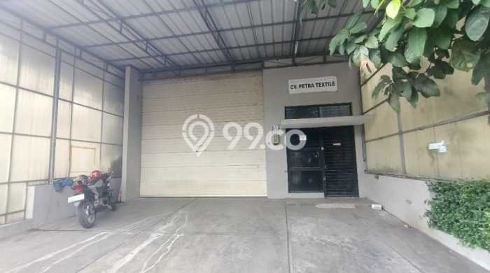 Gudang Bagus Dijual LB 200m2 Lokasi Strategis Bandung Area Cocok untuk Berbisnis Gudang Bagus Dijual LB 200m2 Lokasi Strategis Bandung Area Cocok untuk Berbisnis