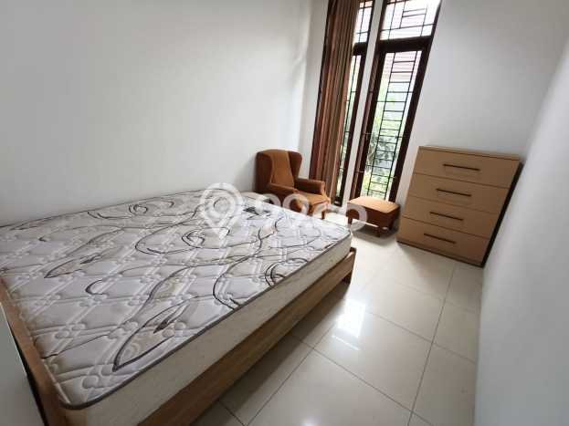 Rumah kawasan Sukasari, 4 KT, Pemandangan Indah, LT 165m2m² Bangunan 160m2m² Rumah kawasan Sukasari, 4 KT, Pemandangan Indah, LT 165m2m² Bangunan 160m2m²