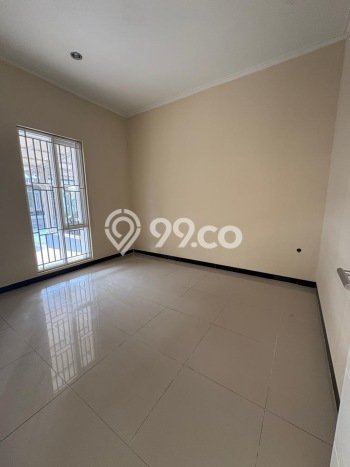 Rumah Modern 2 KT di Taman Kopo Indah Bandung Unfurnished Rumah Modern 2 KT di Taman Kopo Indah Bandung Unfurnished