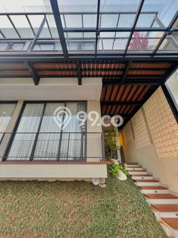 HARGA SPESIAL! Rumah Premium di Coblong, Bandung, LT 340m2m² Bangunan 202m2m² Bisa Nego! HARGA SPESIAL! Rumah Premium di Coblong, Bandung, LT 340m2m² Bangunan 202m2m² Bisa Nego!